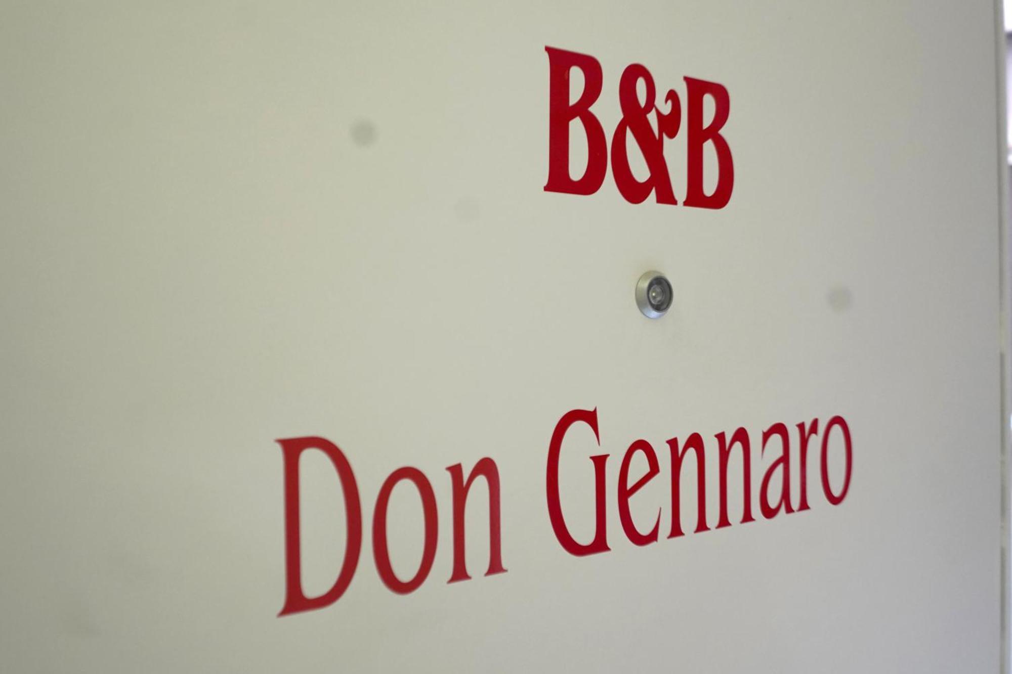 Bed and Breakfast Beb Don Gennaro Neapel Exterior foto