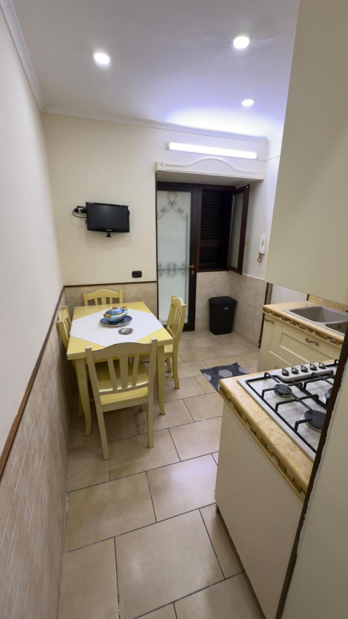 Bed and Breakfast Beb Don Gennaro Neapel Exterior foto